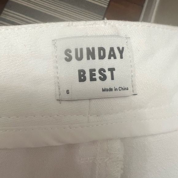 Aritzia Sunday Best size 6 straight/wide leg white pants - Picture 4 of 4